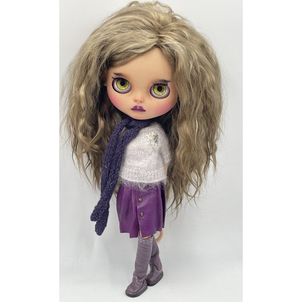 Custom OOAK Blythe TBL Factory Doll by Arkhippo 2022 - Picture 6 of 16